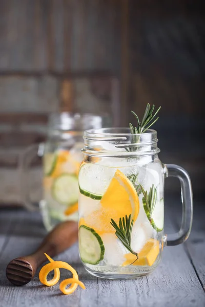 Limonada de laranja caseira — Fotografia de Stock