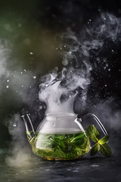 Closeup View Steaming Mint Tea Glass Teapot — Stock Photo, Image