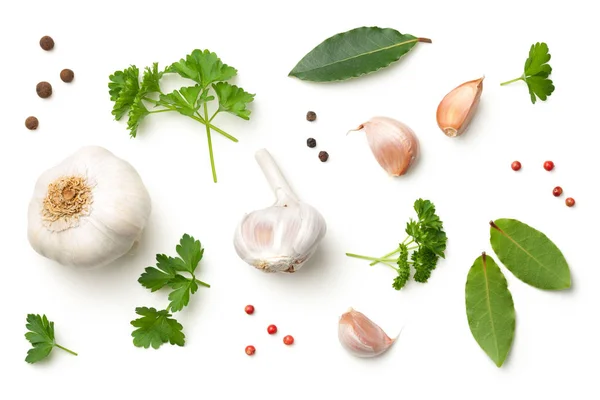 Garlic, Bay Leaves, Parsley, Allspice and Pepper Isolated on Whi — Stock Image Garlic, Bay Leaves, Parsley, Allspice and Pepper Isolated on Whi Royalty Free Stock Images