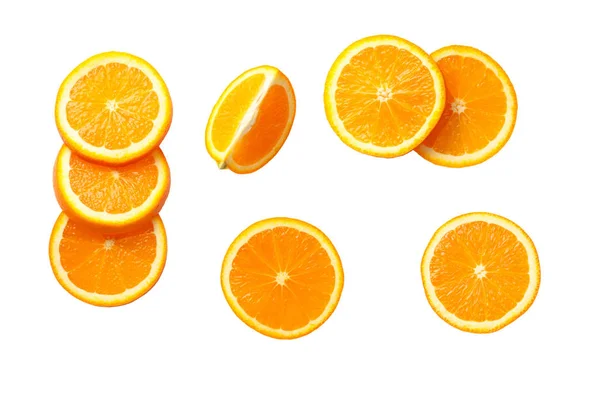 Laranja isolada sobre fundo branco — Fotografia de Stock