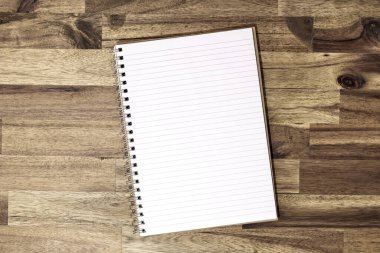 Bir ofis not defterinin stüdyo fotoğrafı.