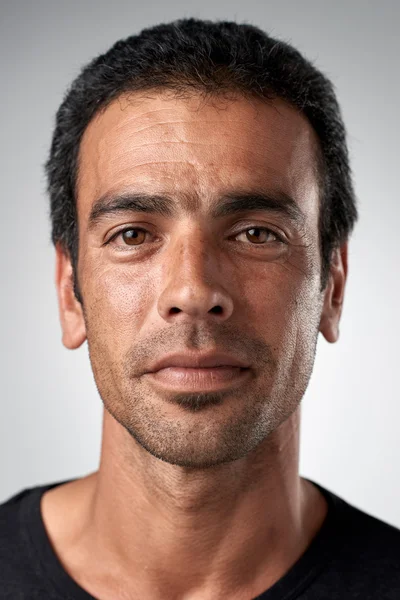 Kafkaslar gerçek erkek yüz