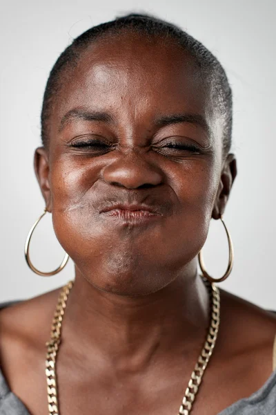 Engraçado preto mulher africana rosto — Fotografia de Stock