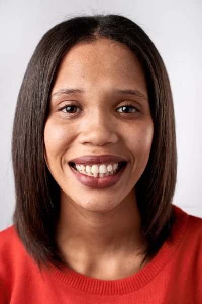 Smiling mixed race woman — Stock Photo, Image