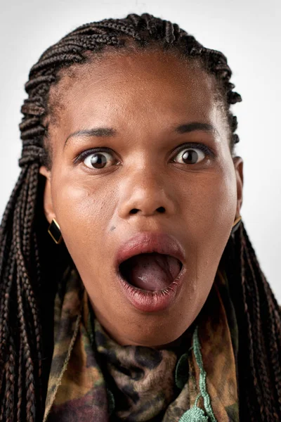 Divertido negro africano mujer cara — Foto de Stock