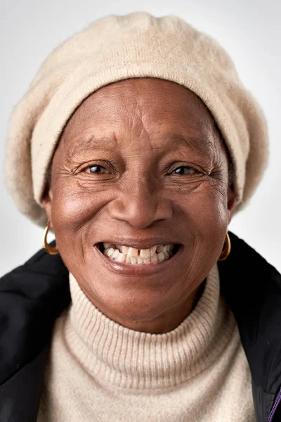 Smiling black african woman — Stock Photo, Image