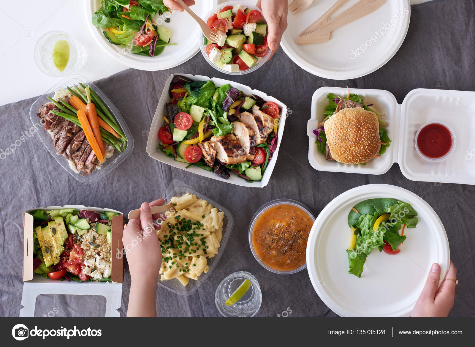 Еда на дом деливери. Готовые обеды пенза. Готовые обеды. Доставка готовой еды. Обед в офисе.