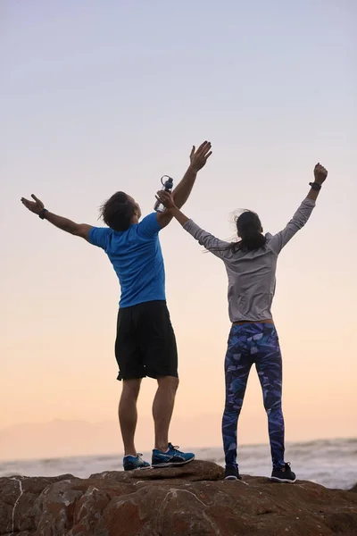 Glückliches Fitness-Paar — Stockfoto