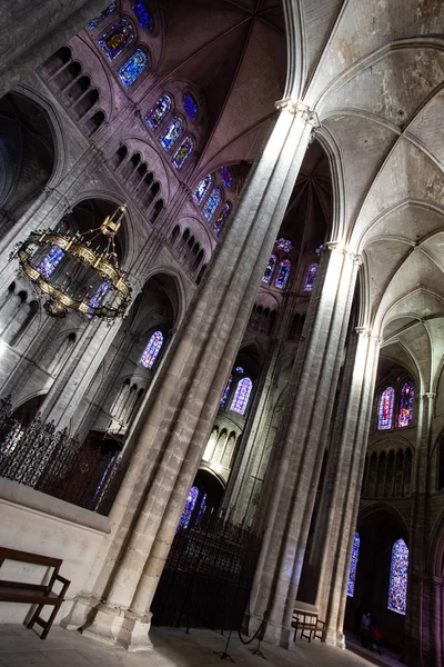 Dentro de la catedral de Bourges, vertical — Foto de Stock