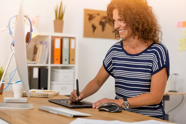Designer woman working at office — Stock Photo, Image