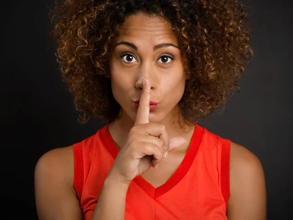 Vrouw vragen om stilte — Stockfoto