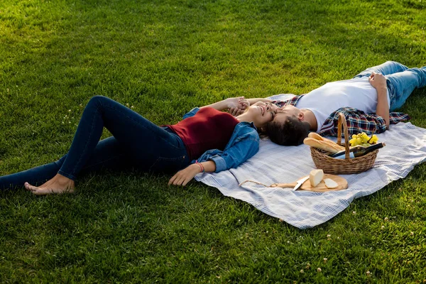 Shot of happy couple — Stock Photo, Image