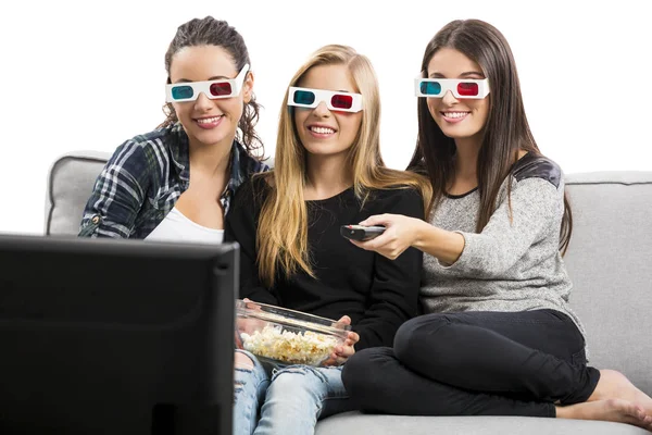 Девушки смотрят 3D фильмы — стоковое фото