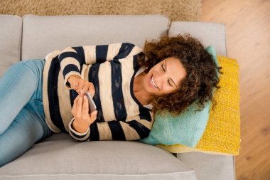 kadın gönderme SMS