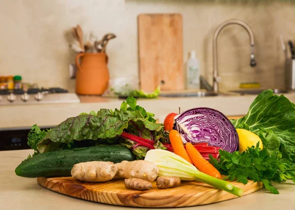 Több zöldséget a fedélzeten — Stock Fotó