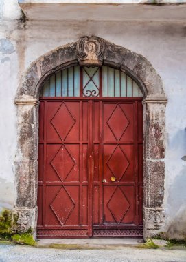 Eski bir İtalyan palazzo avlu giriş kapısında