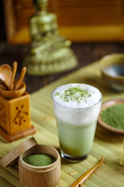 Thé vert matcha latte — Photo