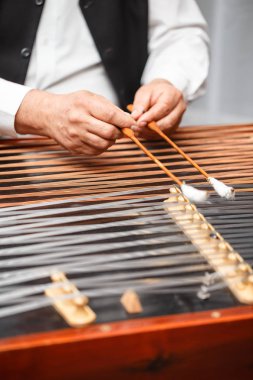 geleneksel müzik aleti 