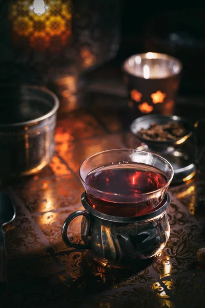Chá na xícara e velas — Fotografia de Stock