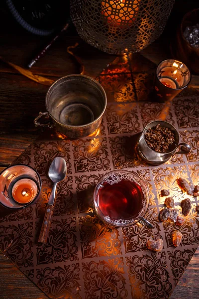 Bir fincan çay.