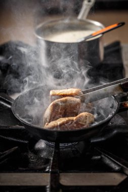 Domuz eti et parçası