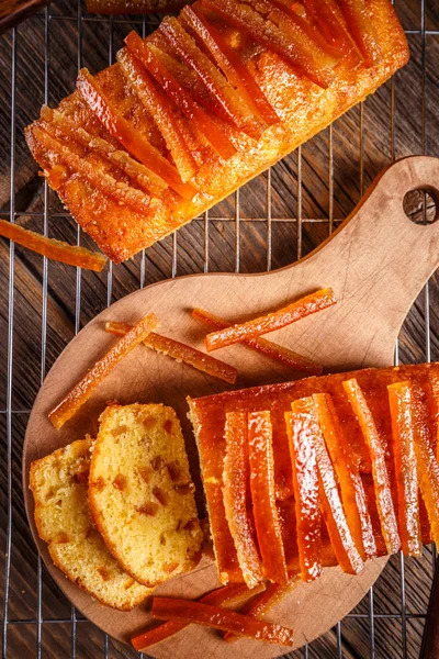 Sweet fruit bread — Stock Photo, Image