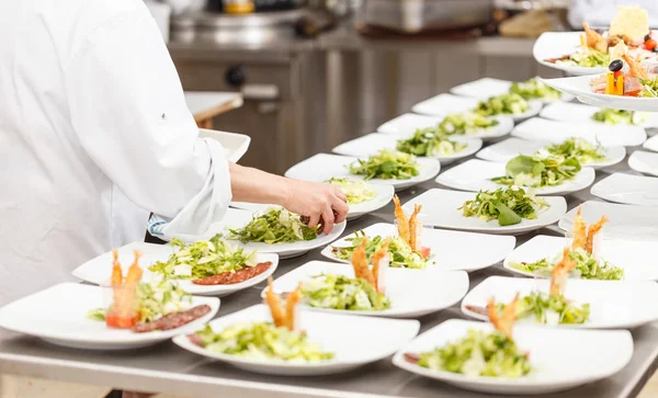 Heerlijk voorgerecht gerechten — Stockfoto