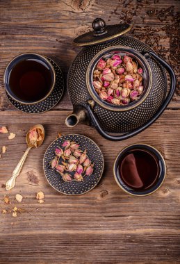 Dökme demir çay seti