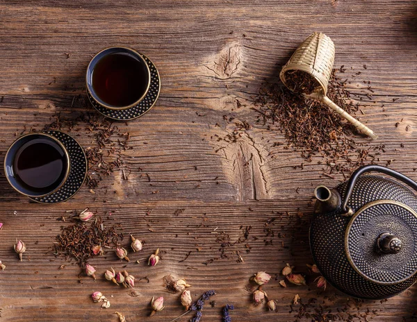 Tetera y tazas de té —  Fotos de Stock