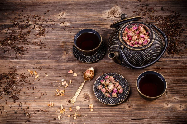 Järn asiatisk stil teservis — Stockfoto