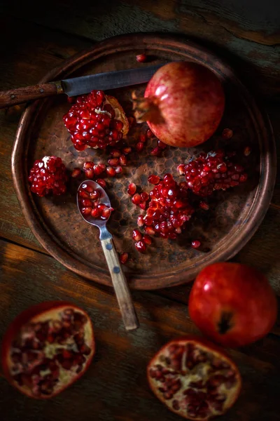 Red juicy pomegranate Royalty Free Stock Images