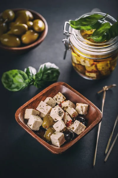 Queijo feta em cubos — Fotografia de Stock