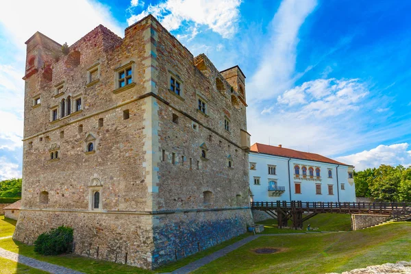 Medieval stone castle — Stock Photo, Image
