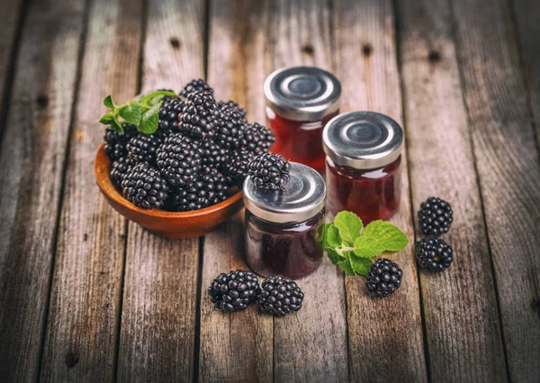 Hemlagad frukt, sylt — Stockfoto