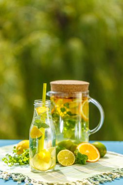 Limon limonata sürahi