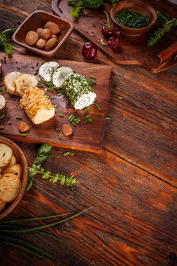 Baharatlı yumuşak peynirler