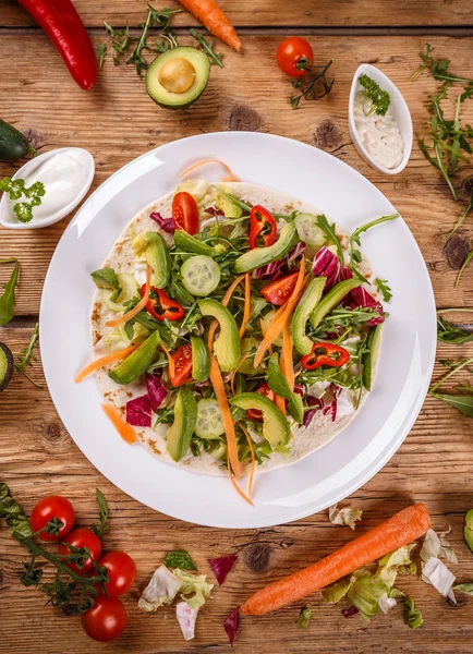 Frisk vegan sallad — Stockfoto