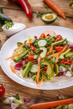 Sağlıklı yemek yemek