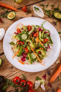  Tortilla avokado ile