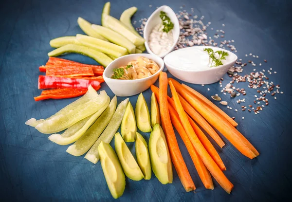 Snacks mit frischem Gemüse — Stockfoto