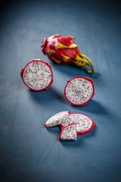 Frukt av pitahaya eller drake — Stockfoto