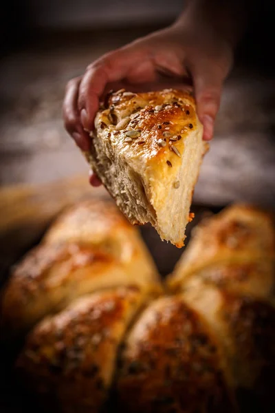 Taze pişmiş buğday ekmeği — Stok fotoğraf
