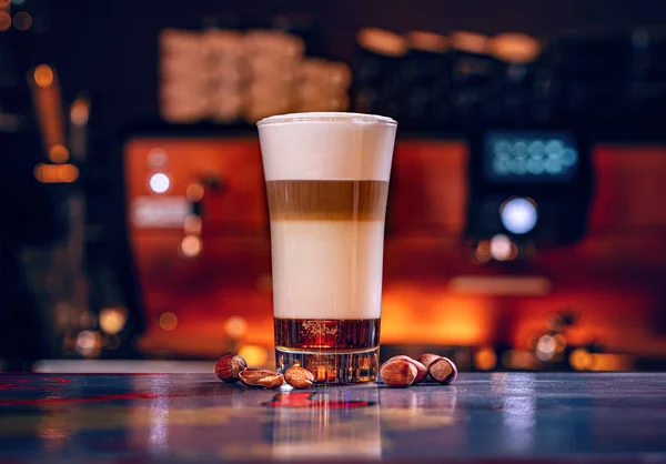 Sıcak latte macchiato — Stok fotoğraf