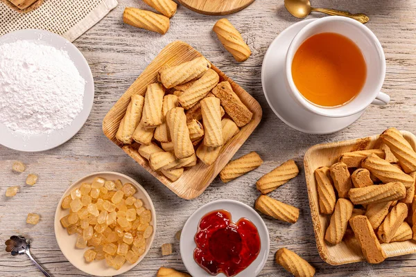 Afternoon tea and biscuits — Stock Photo, Image