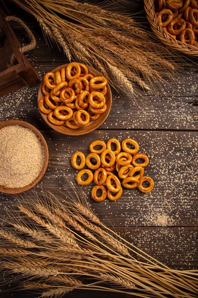 Vista dall'alto di anelli pretzel — Foto Stock