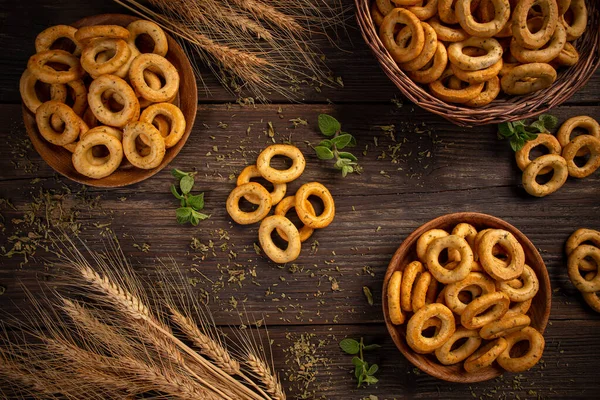 Bretzels ronds durs salés — Photo