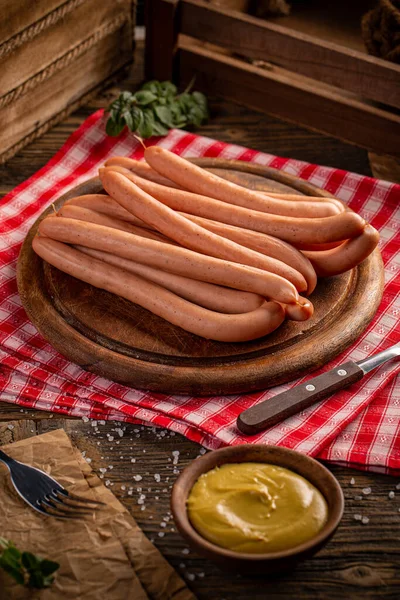 Salsichas Frankfurter cozidas tradicionais — Fotografia de Stock