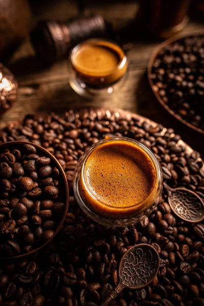 Tasse heißen Espresso-Kaffee — Stockfoto