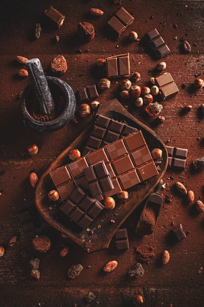 Top pohled na chutné čokoládové tyčinky — Stock fotografie