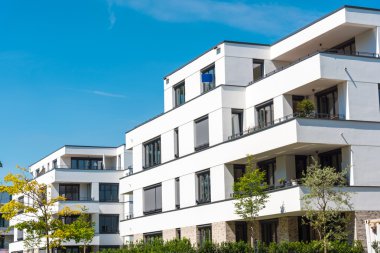 Beyaz modern townhouses Almanya